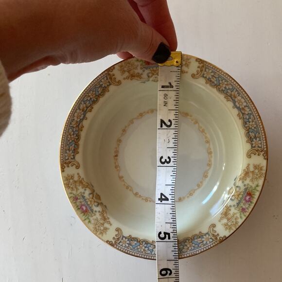 Vintage Noritake RO2 Pattern Dessert Bowls, Set of 4 - Picture 9 of 9